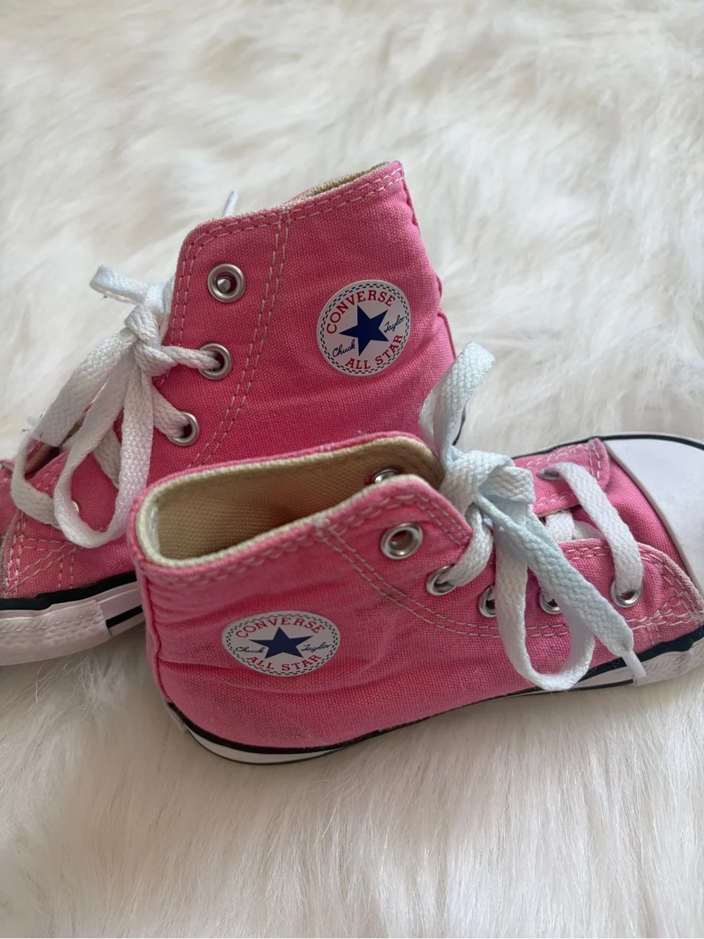 Kids Converse Chuck Taylor All Star Size 8C Pink